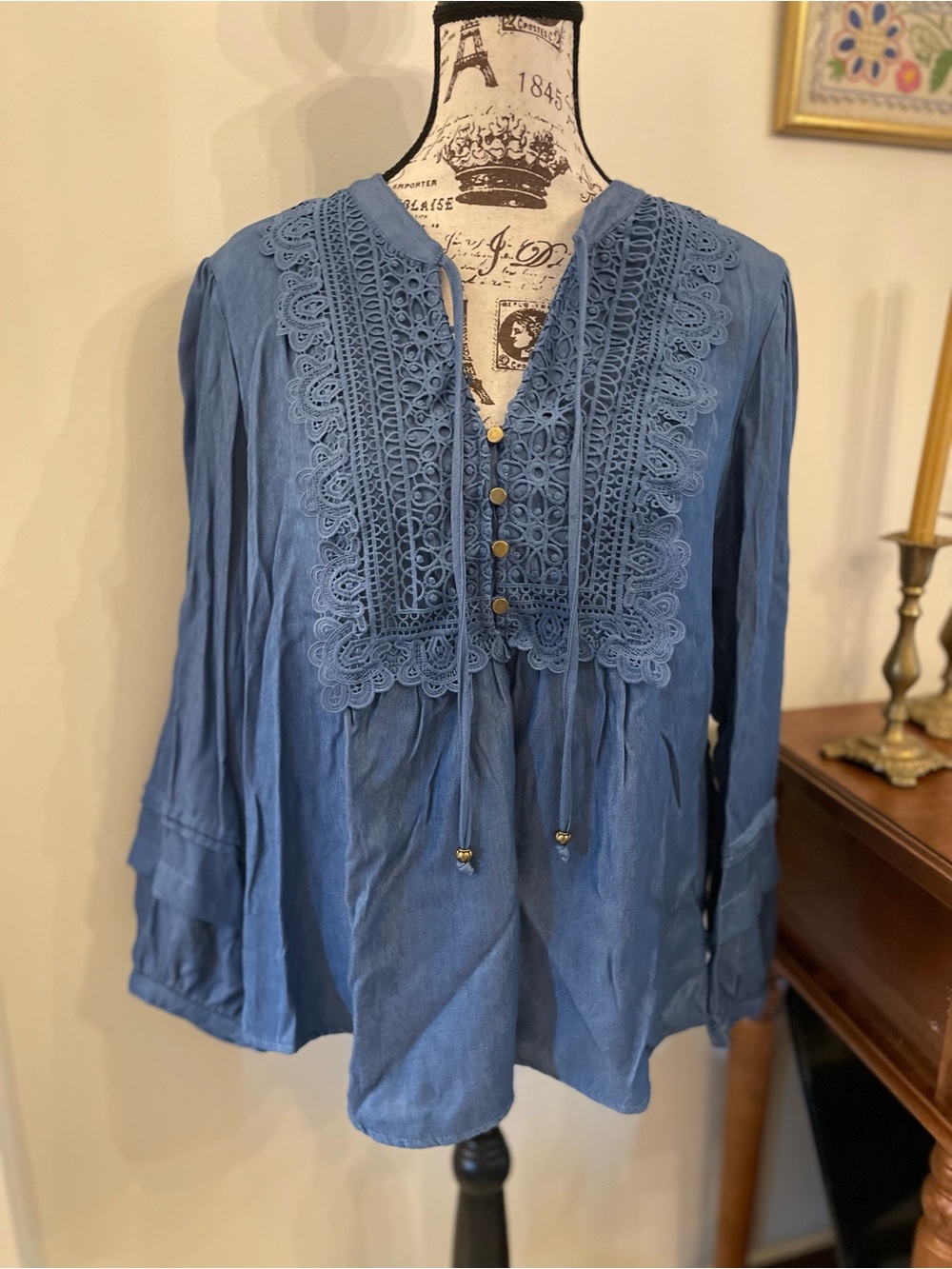 Figueroa & Flower Chambray Embroidered Boho Tunic Top ~ XL